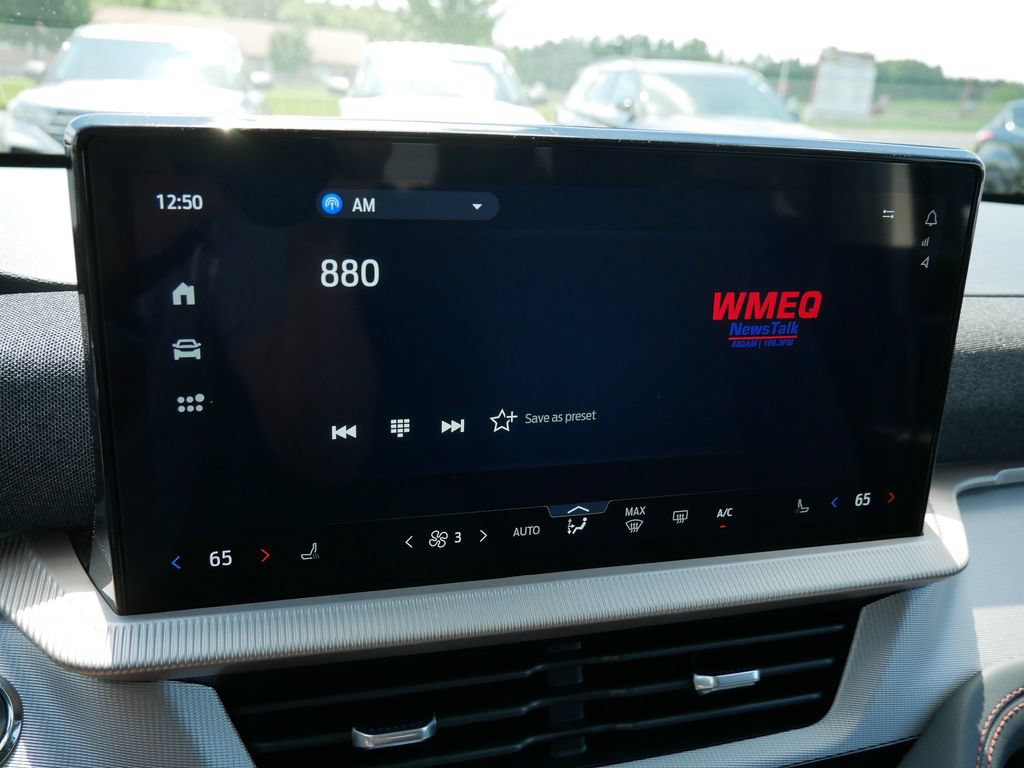 New 2026 Ford Explorer Active AWD/4WD image 22