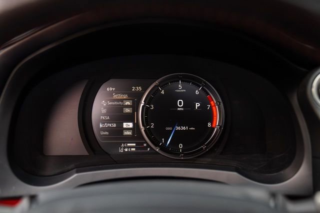 Used 2021 Lexus IS 350 F Sport w/ Accessory Package 2 image 31