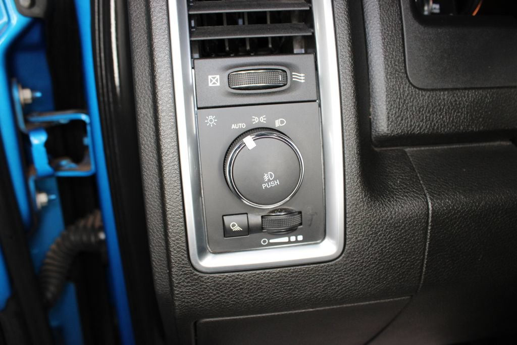 Used 2021 RAM 1500 Warlock AWD/4WD image 20
