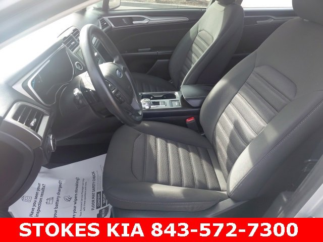 Used 2019 Ford Fusion SE image 23