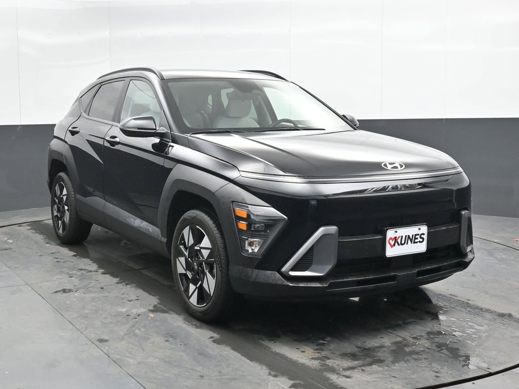 Used 2024 Hyundai Kona SEL AWD/4WD image 6