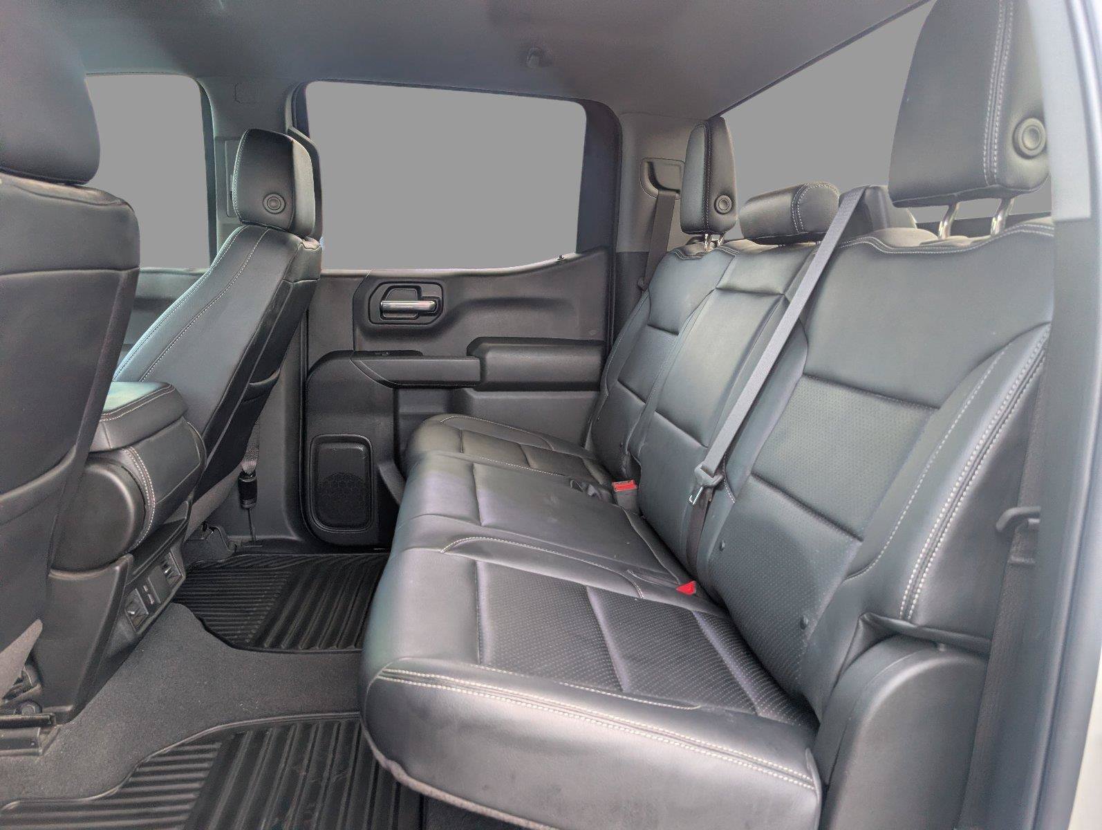 Used 2024 Chevrolet Silverado 1500 Custom w/ Turbomax Blackout Package AWD/4WD image 34