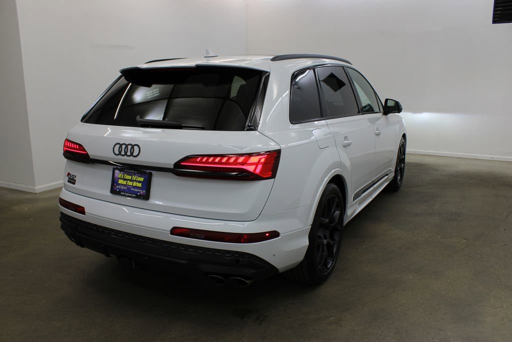 New 2026 Audi SQ7 Premium Plus image 4