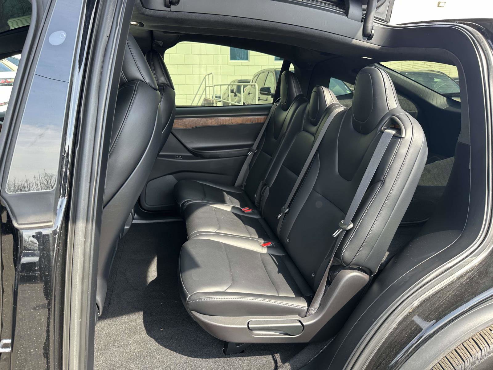 Used 2020 Tesla Model X Long Range image 18
