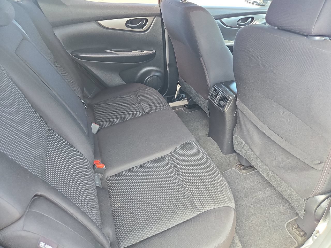 Used 2021 Nissan Rogue Sport S FWD image 11