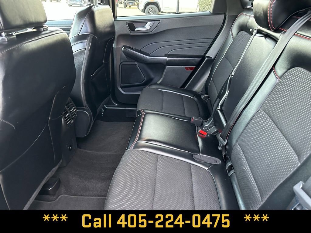 Used 2025 Ford Escape ST-Line Select image 11