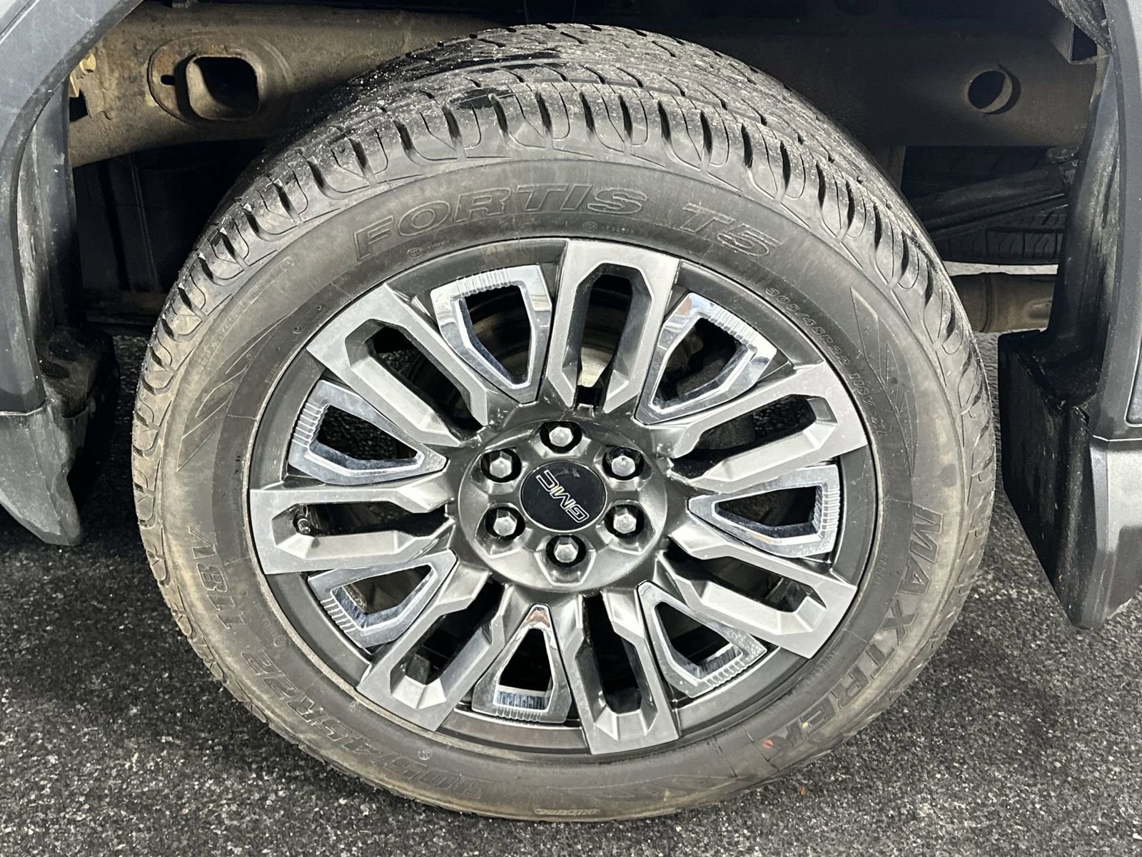 Used 2025 GMC Sierra 1500 Denali Ultimate AWD/4WD image 10