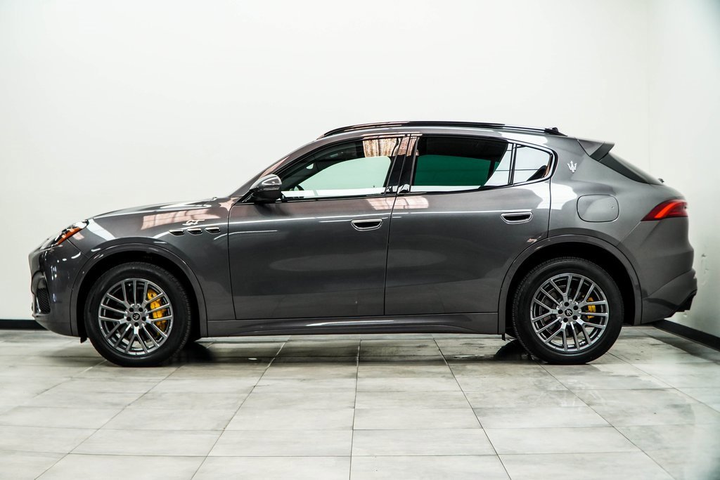 Used 2023 Maserati Grecale GT image 8