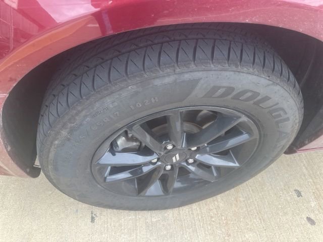 Used 2020 Dodge Grand Caravan GT image 3