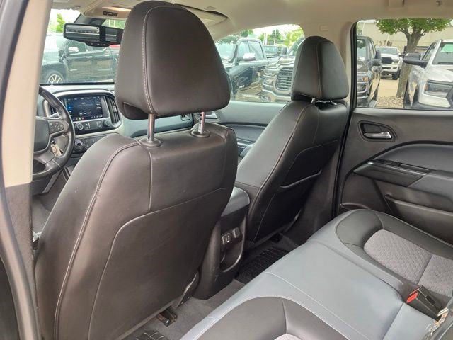 Used 2021 Chevrolet Colorado Z71 AWD/4WD image 23