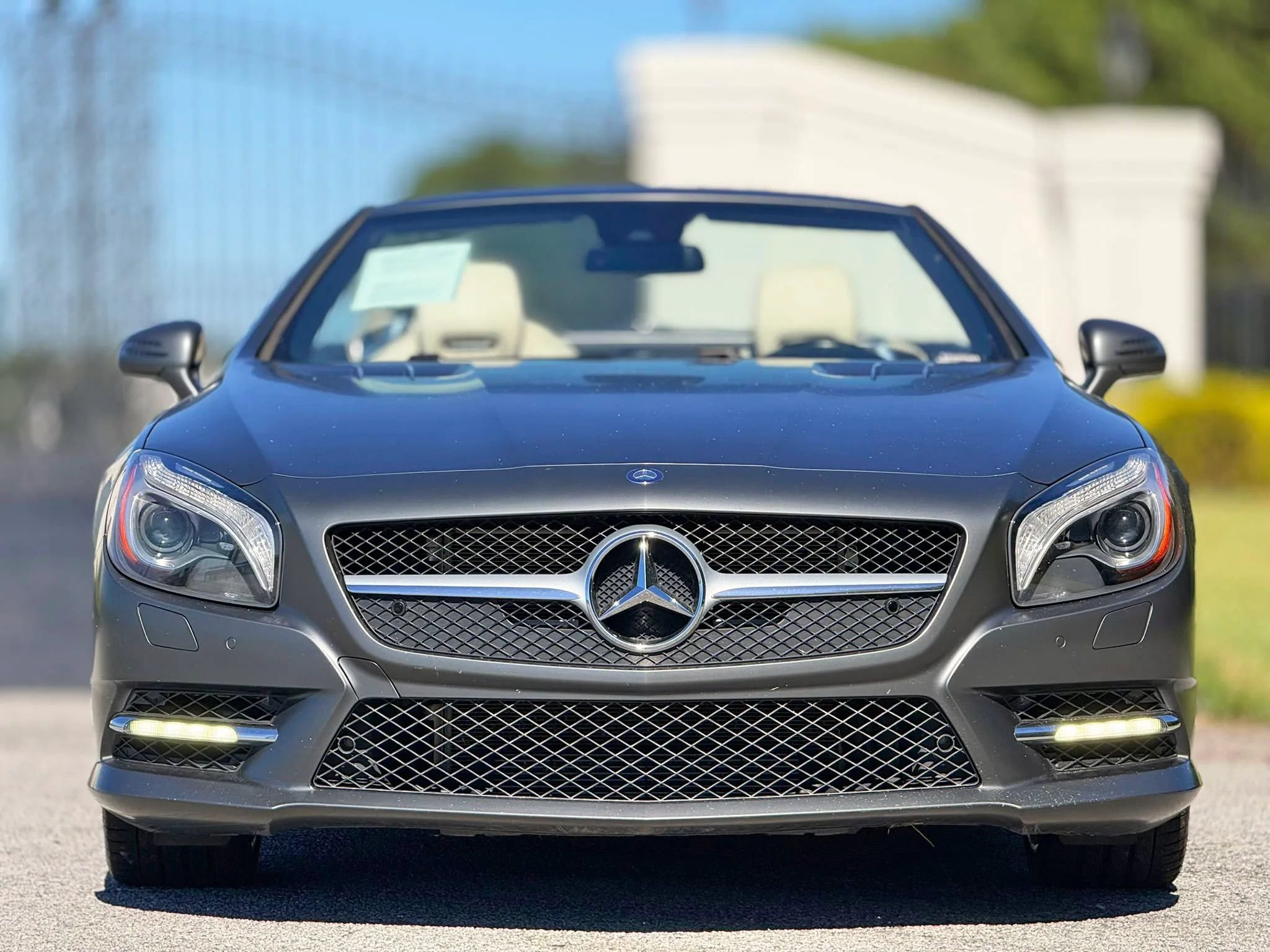 Used 2014 Mercedes-Benz SL 550 w/ Sport Wheel Package image 3