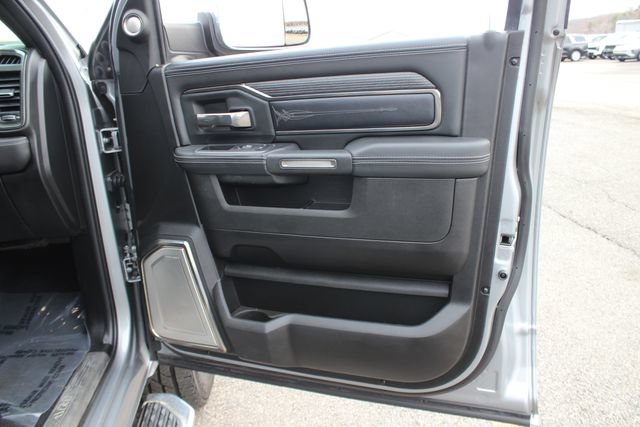 Used 2020 RAM 2500 Limited AWD/4WD image 31