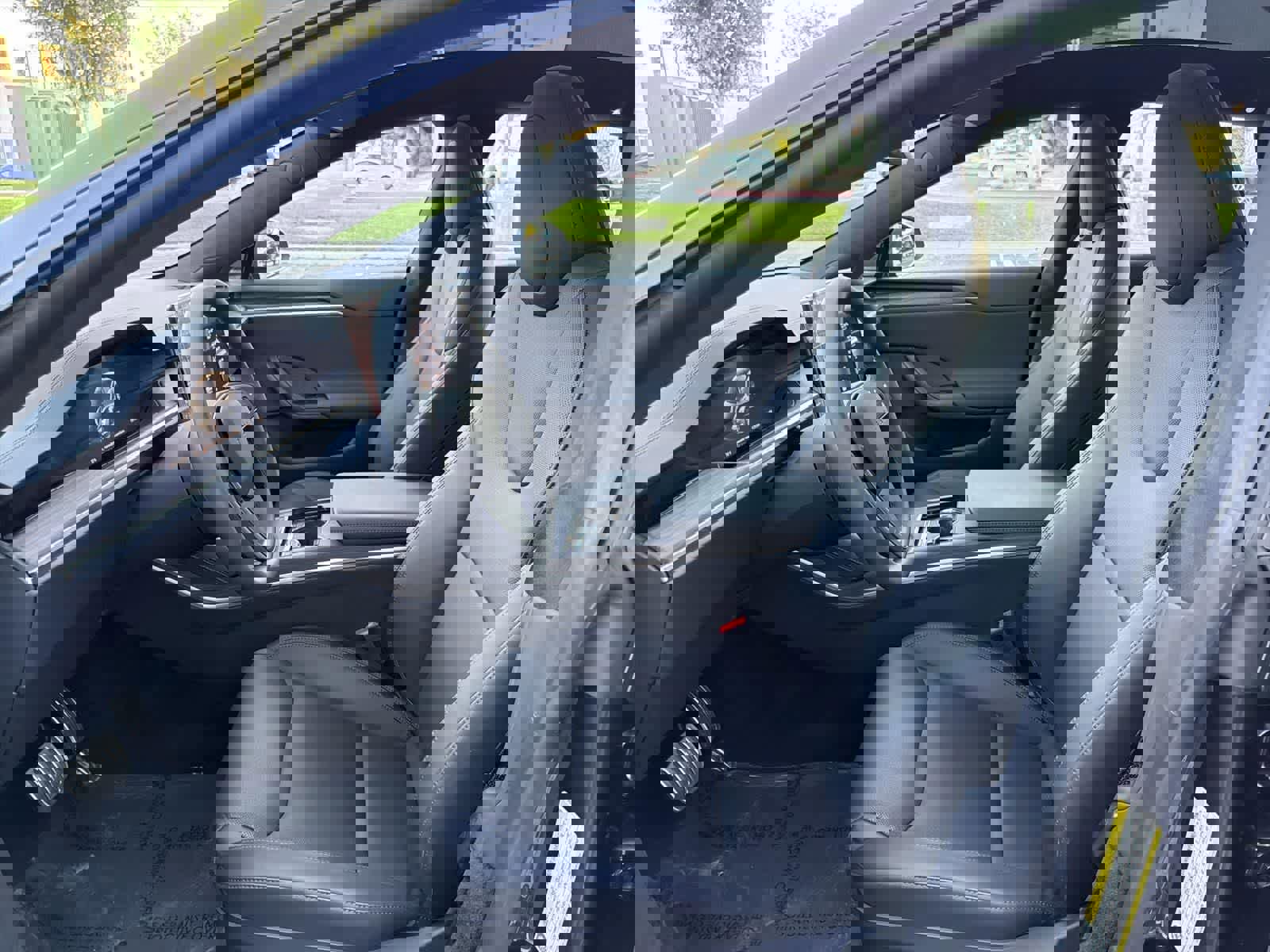 Used 2025 Tesla Model S image 23