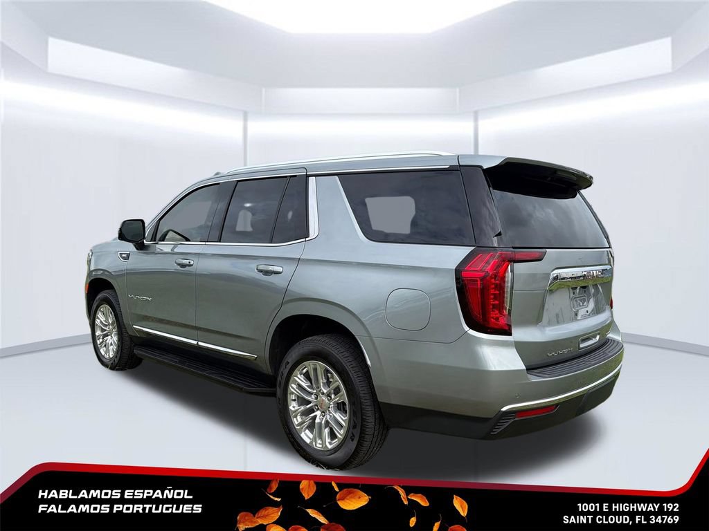Used 2024 GMC Yukon SLT w/ SLT Luxury Package AWD/4WD image 3