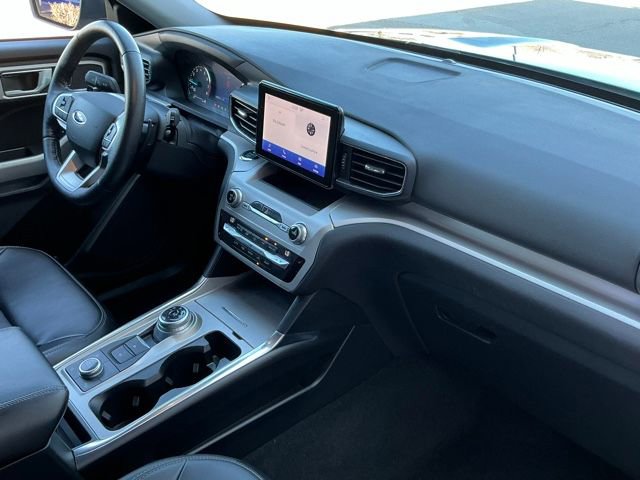 Used 2021 Ford Explorer XLT w/ Equipment Group 202A image 20