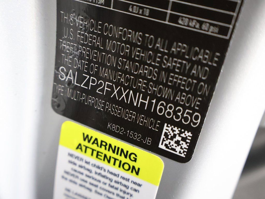 Used 2022 Land Rover Range Rover Evoque SE image 50