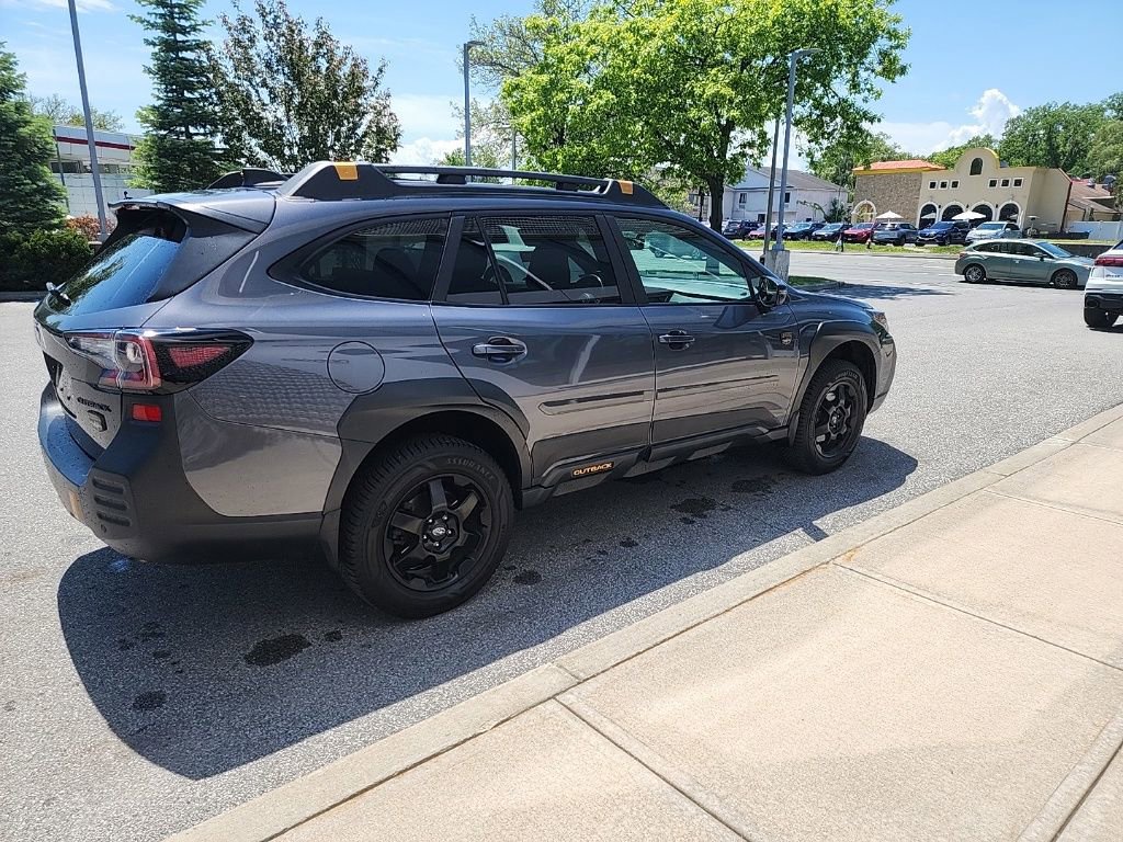 Used 2022 Subaru Outback Wilderness AWD/4WD image 14