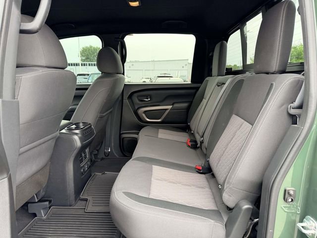 Used 2024 Nissan Titan SV w/ SV Bronze Edition Package AWD/4WD image 13