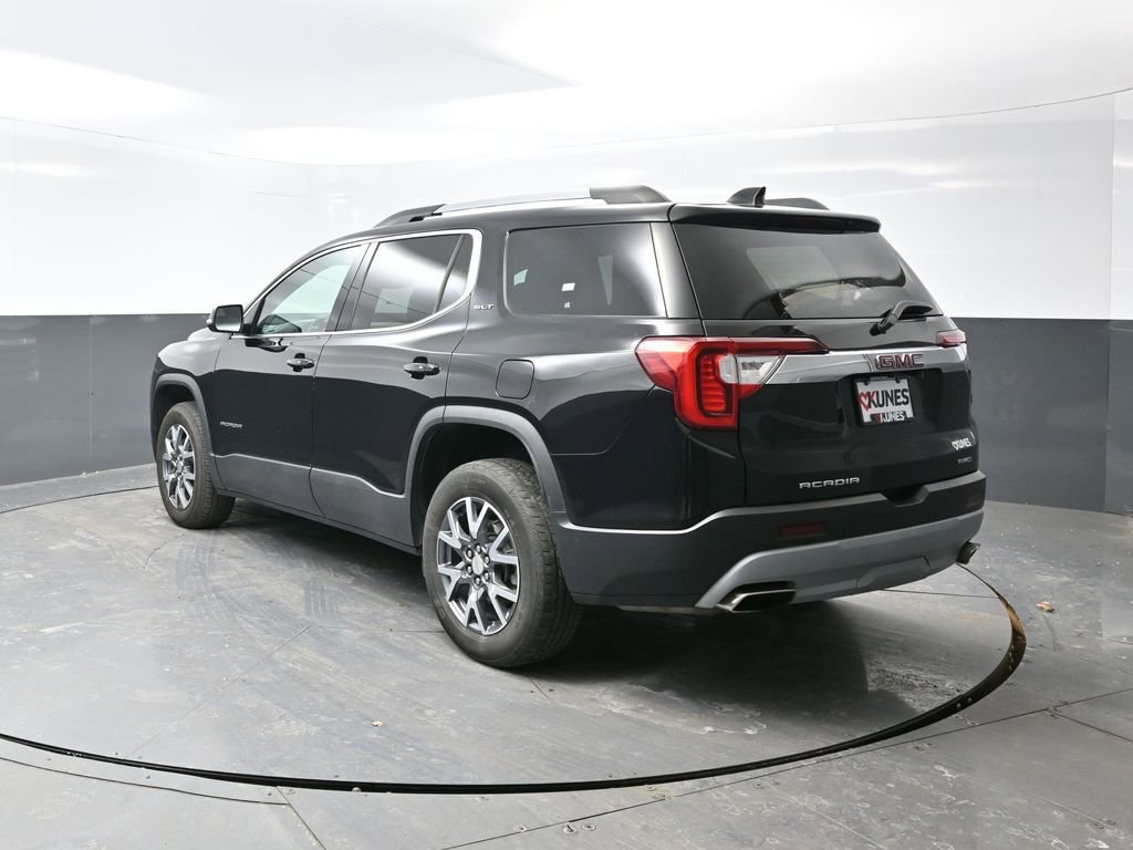 Used 2023 GMC Acadia SLT image 11