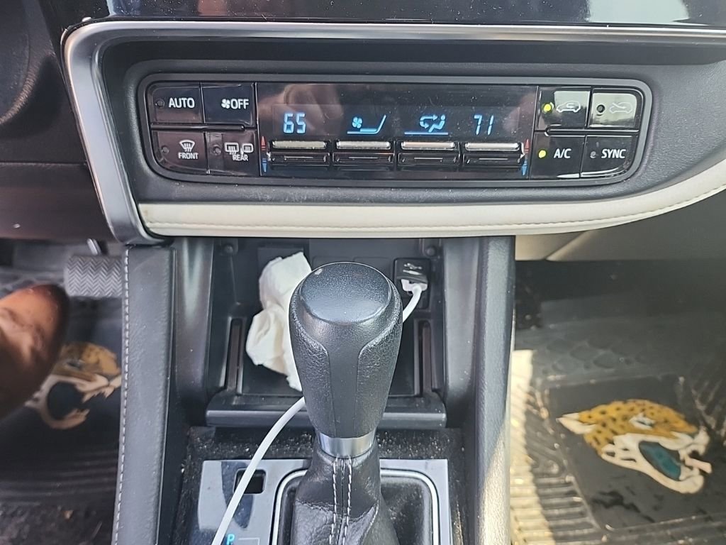 Used 2017 Toyota Corolla iM FWD image 13