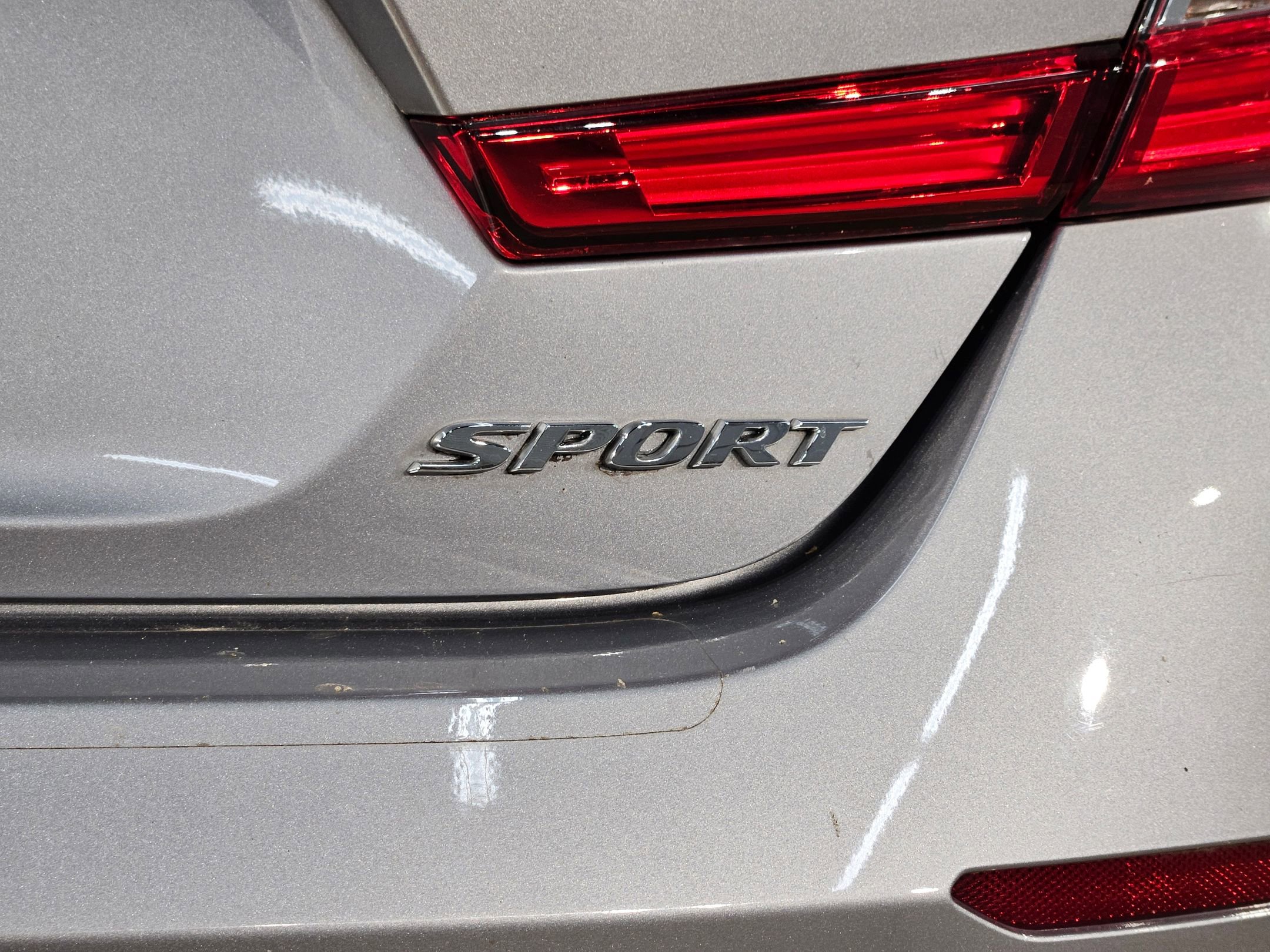 Used 2020 Honda Accord Sport image 35