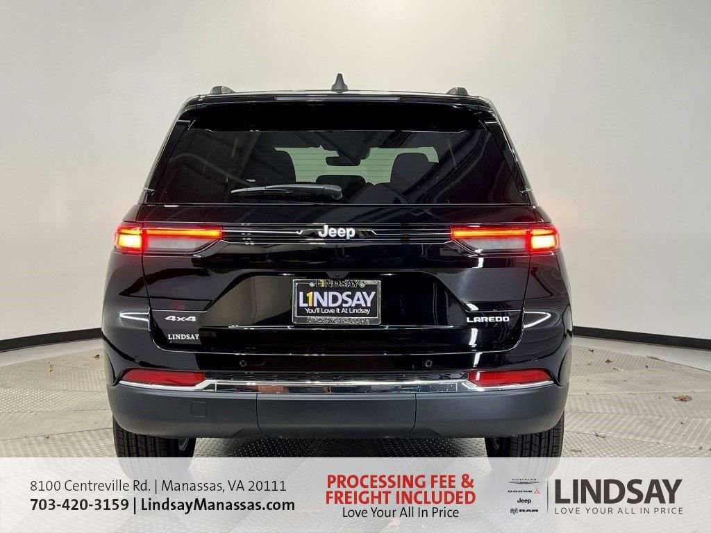New 2025 Jeep Grand Cherokee Laredo X w/ Luxury Tech Group I AWD/4WD image 5