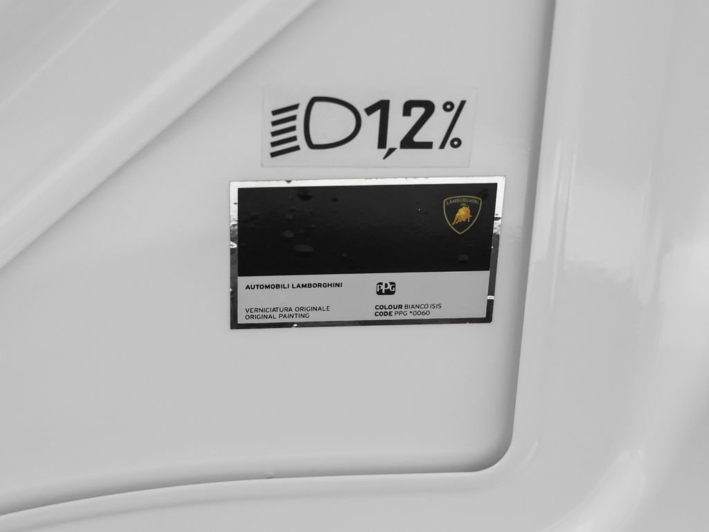 Used 2014 Lamborghini Aventador LP 700-4 image 20