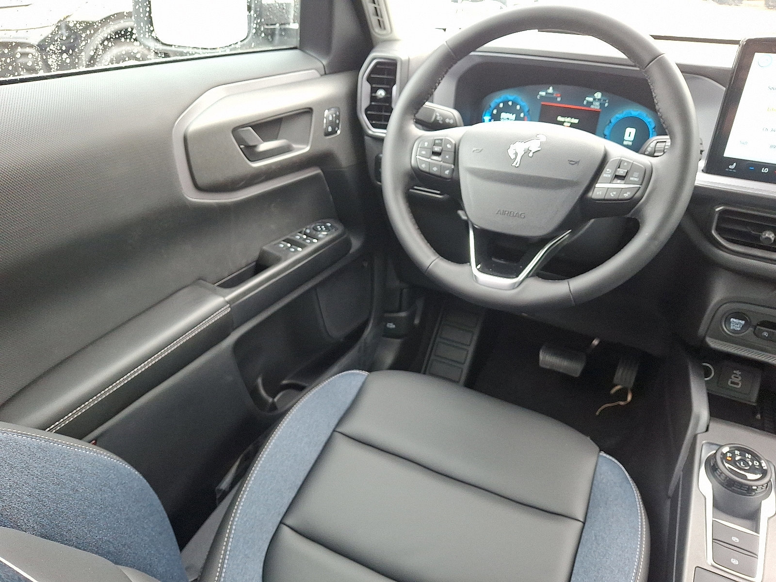 New 2025 Ford Bronco Sport Outer Banks w/ Outer Banks Tech Package+ image 9