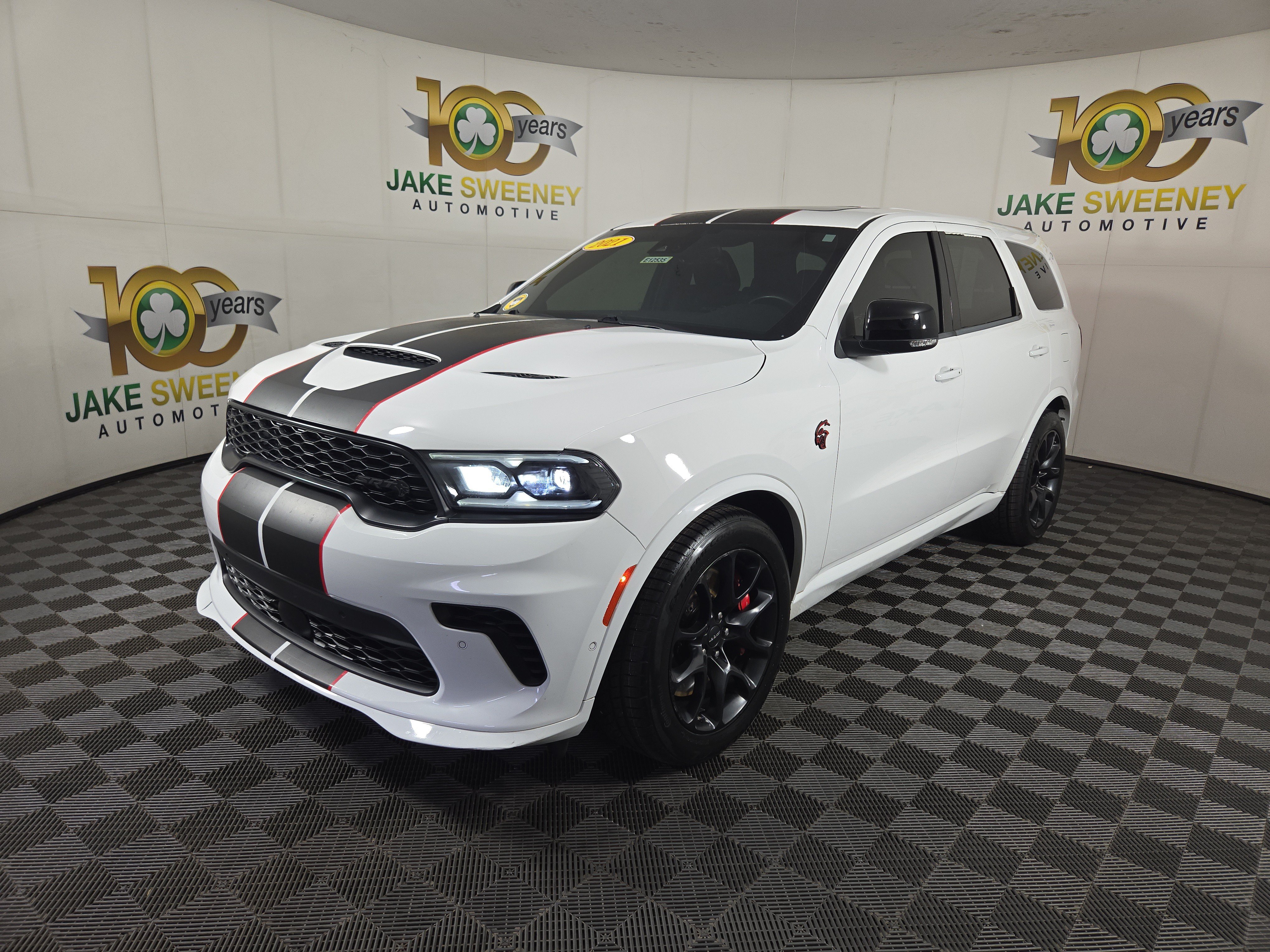 Used 2021 Dodge Durango SRT Hellcat w/ Technology Group AWD/4WD image 4