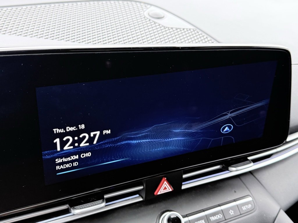 Certified 2024 Hyundai Elantra SEL image 13