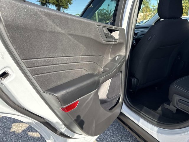 Used 2025 Ford Escape Active image 13