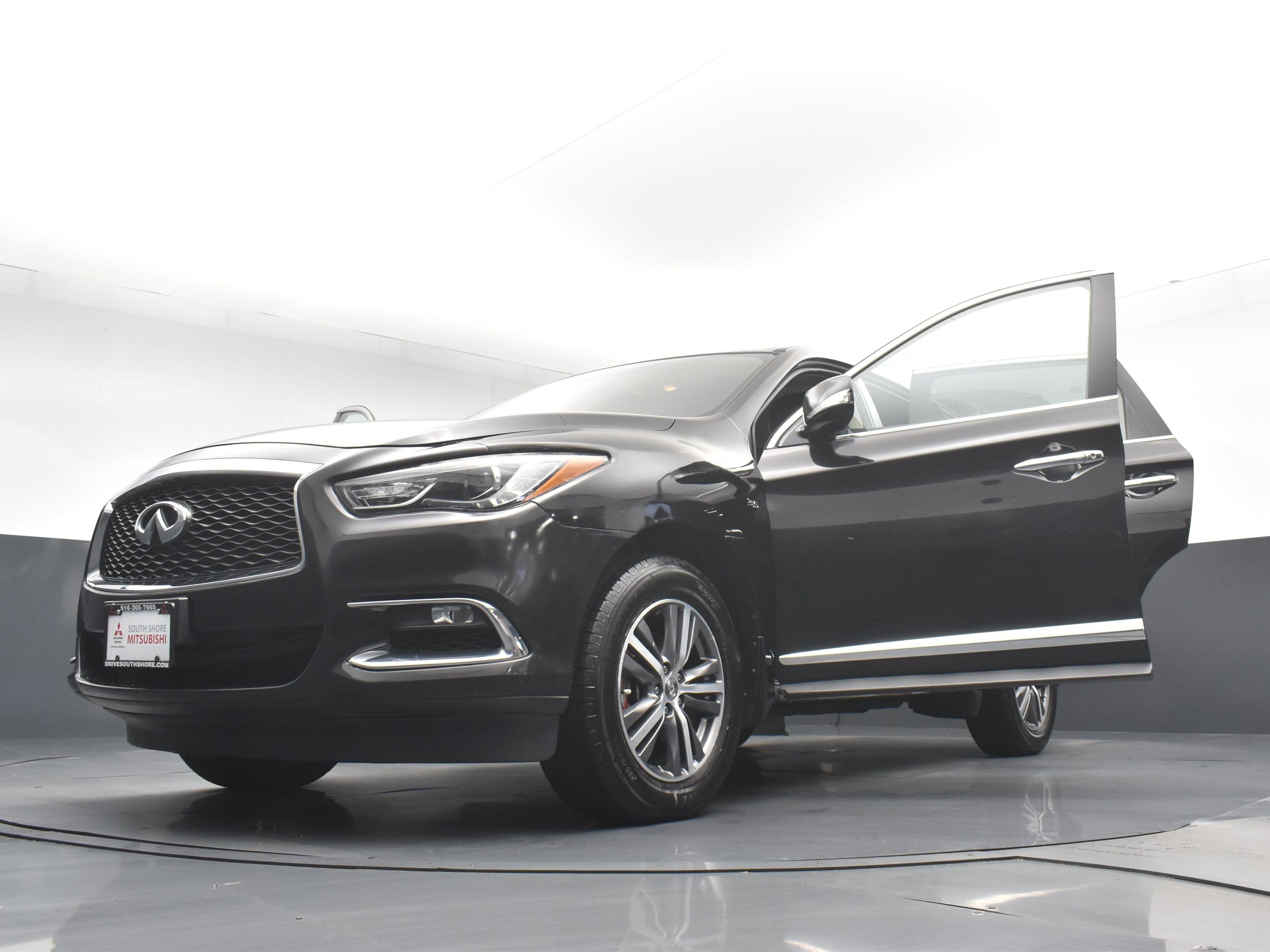 Used 2019 INFINITI QX60 Pure AWD/4WD image 29
