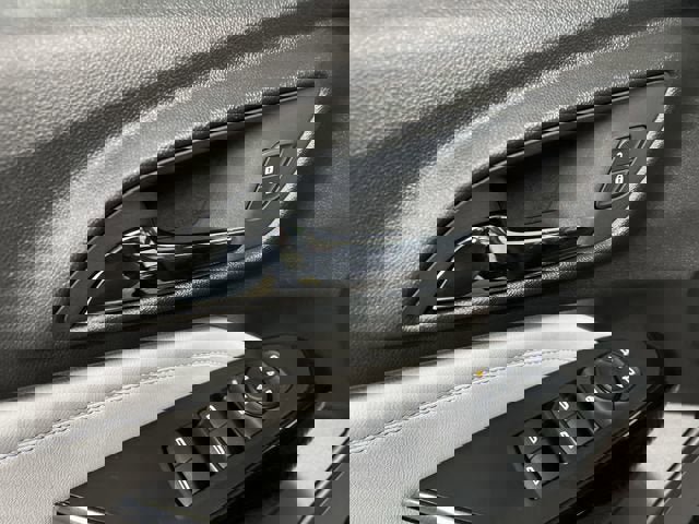 Certified 2025 Chevrolet Trax LT w/ LT Convenience Package image 22