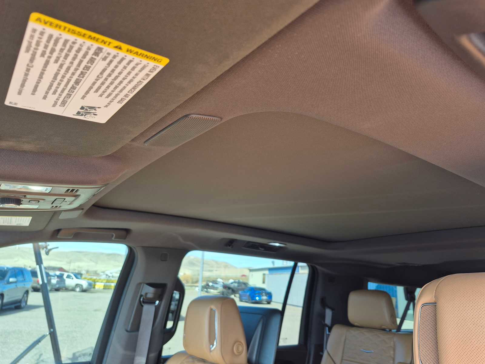 Used 2021 Cadillac Escalade ESV Premium Luxury w/ Driver Assist Tech Package AWD/4WD image 29