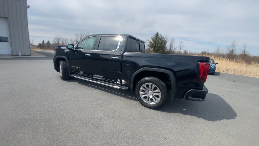 Used 2022 GMC Sierra 1500 Denali image 6