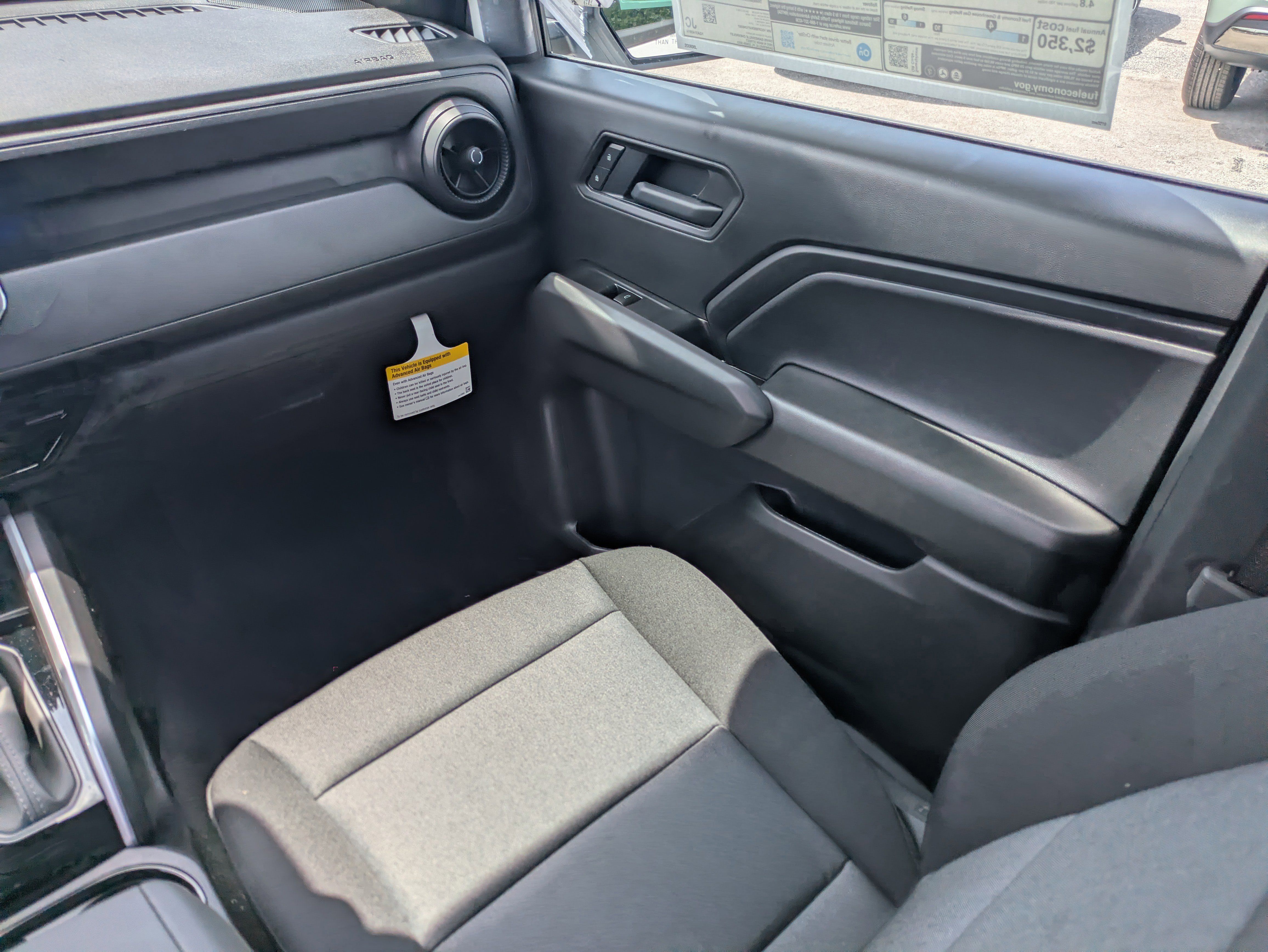 New 2026 Chevrolet Colorado W/T w/ WT Custom Package RWD image 17