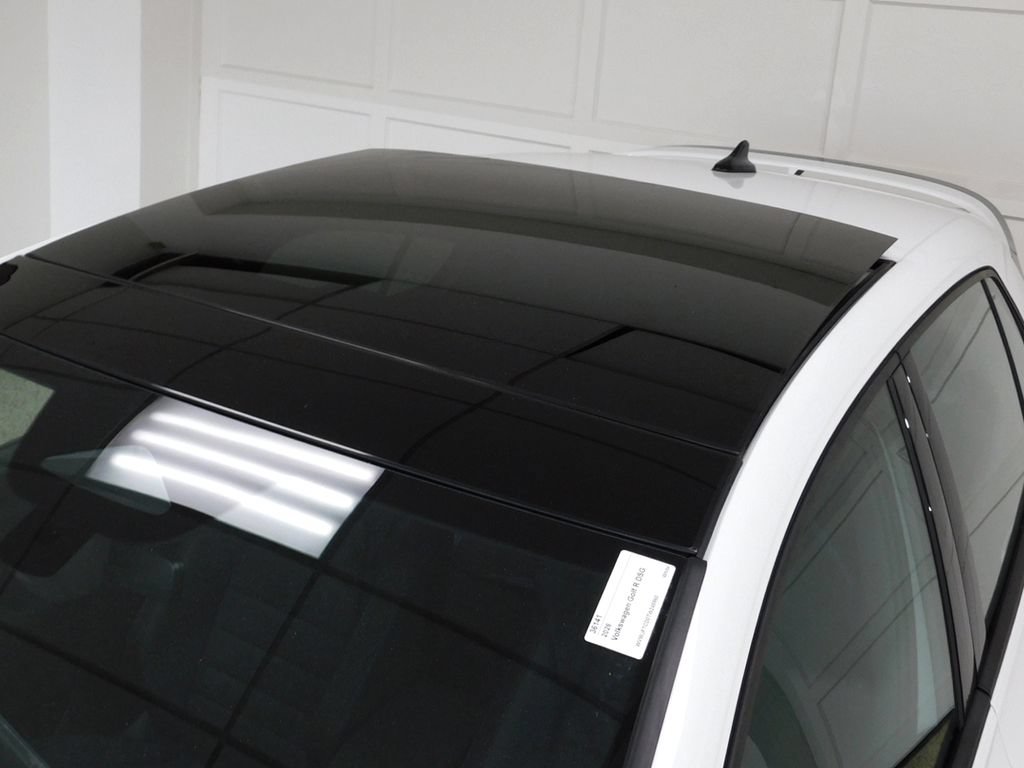 Used 2026 Volkswagen Golf AWD/4WD image 21