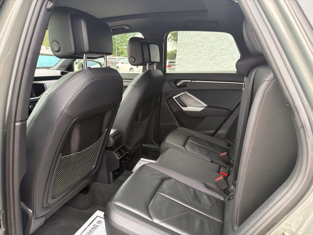 Used 2025 Audi Q3 2.0T Premium AWD/4WD image 16