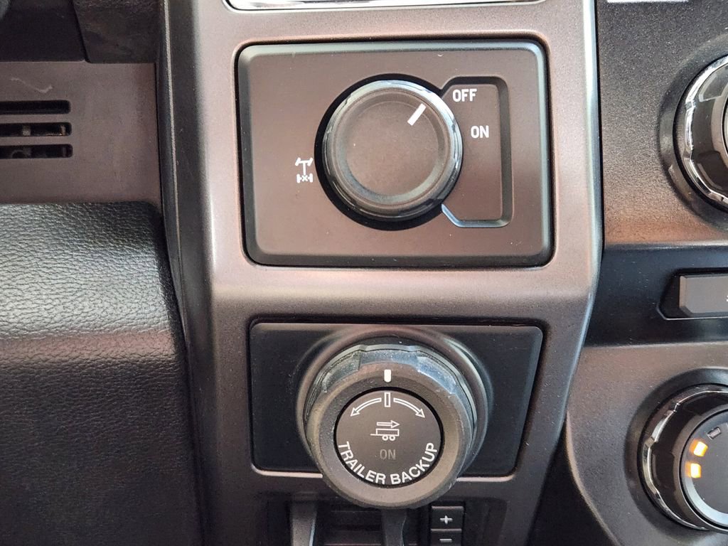 Used 2017 Ford F150 XLT w/ Equipment Group 302A Luxury RWD image 20