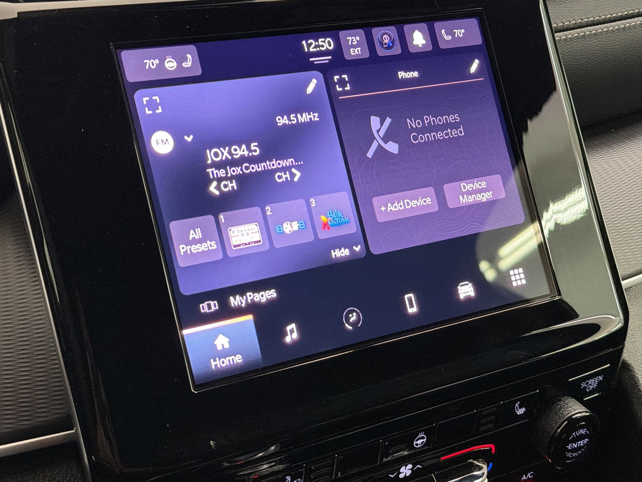 Used 2025 Jeep Grand Cherokee Laredo w/ Luxury Tech Group I RWD image 20