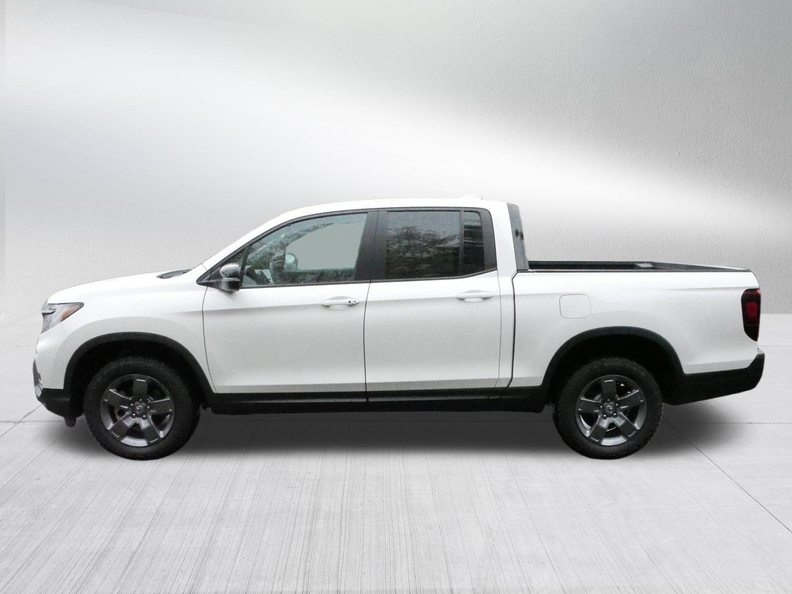 Certified 2025 Honda Ridgeline TrailSport image 4