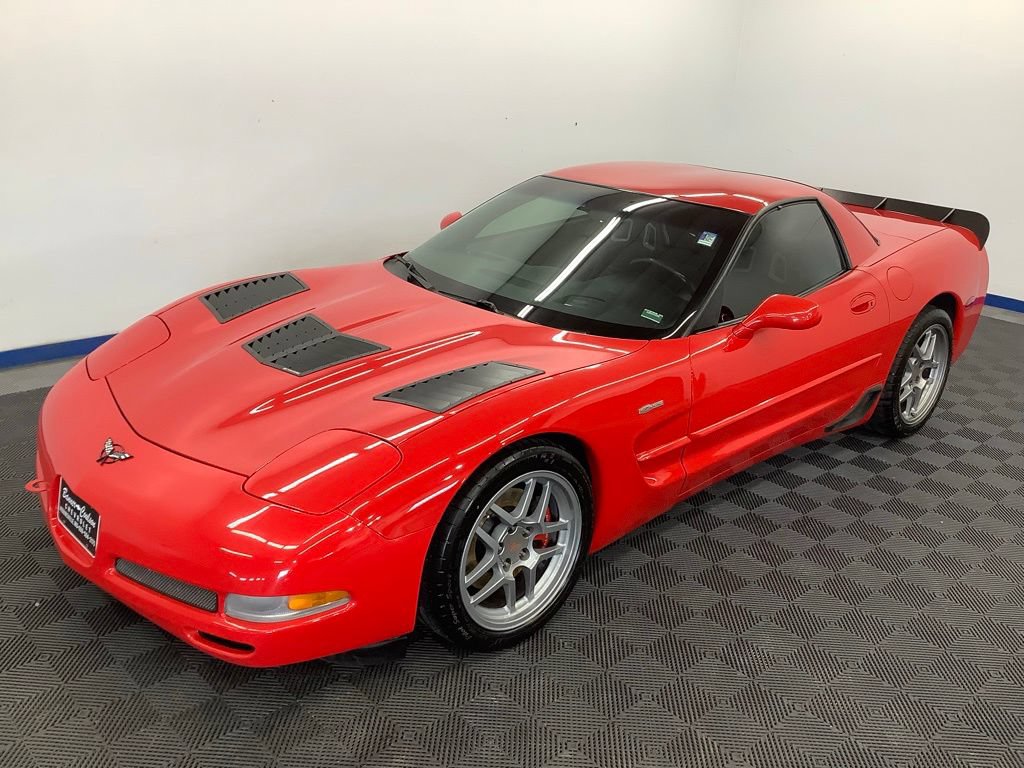Used 2002 Chevrolet Corvette Z06 w/ Memory Pkg RWD image 3