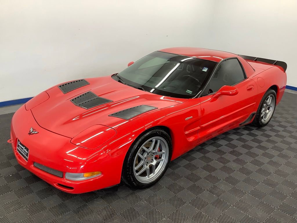 Used 2002 Chevrolet Corvette Z06 w/ Memory Pkg RWD image 3