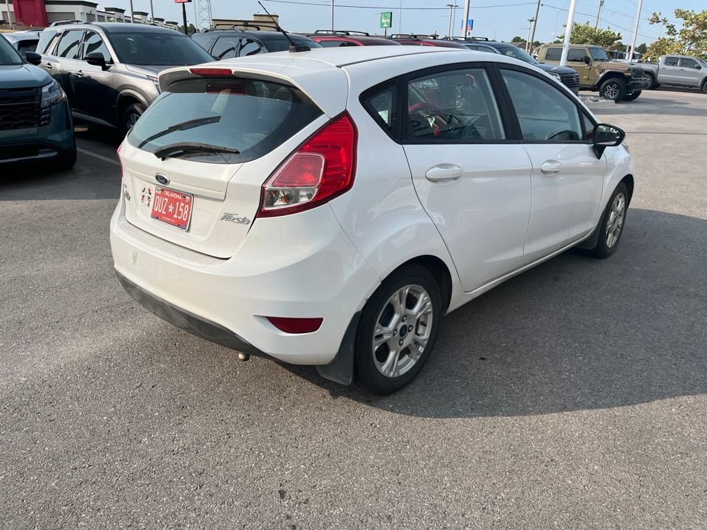 Used 2015 Ford Fiesta SE w/ Exterior Protection Package FWD image 5