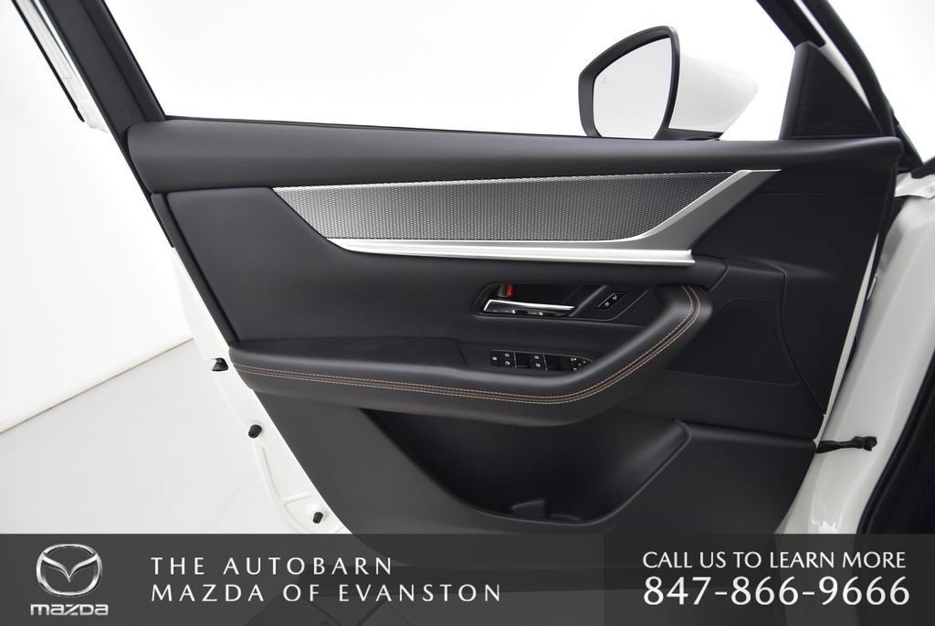 New 2026 MAZDA CX-90 Plug-In Hybrid w/ Preferred image 32