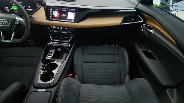 Used 2023 Audi e-tron GT Premium Plus AWD/4WD image 37