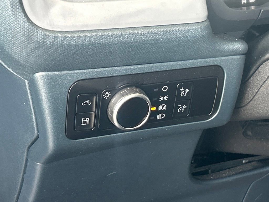 Certified 2023 Ford Maverick Lariat w/ Lariat Luxury Package image 38