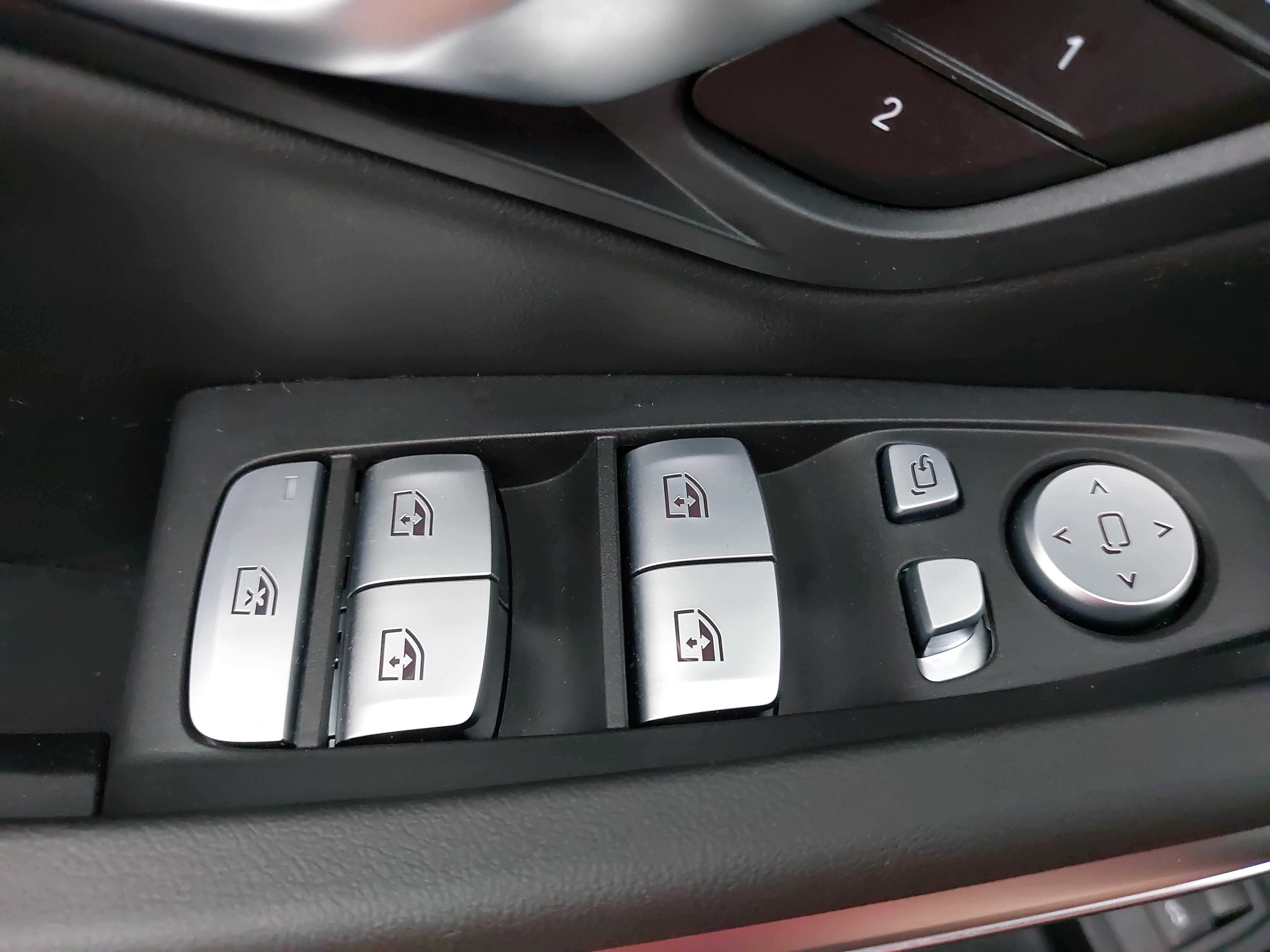Used 2025 BMW M3 w/ Executive Package RWD image 30