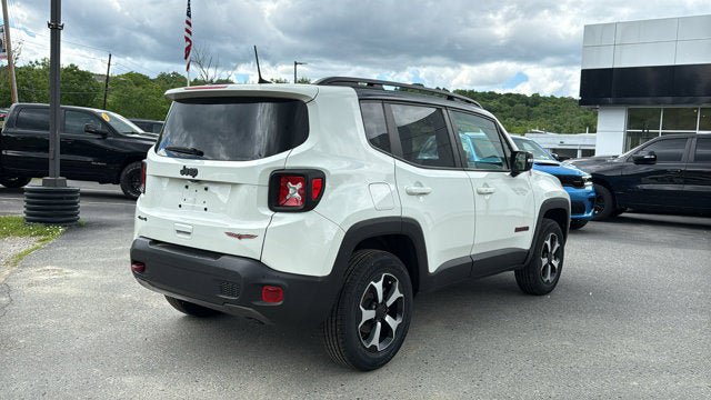 Certified 2022 Jeep Renegade Trailhawk AWD/4WD image 6