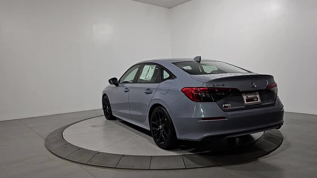 Used 2024 Honda Civic Sport image 3